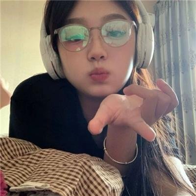 四十四只石狮子